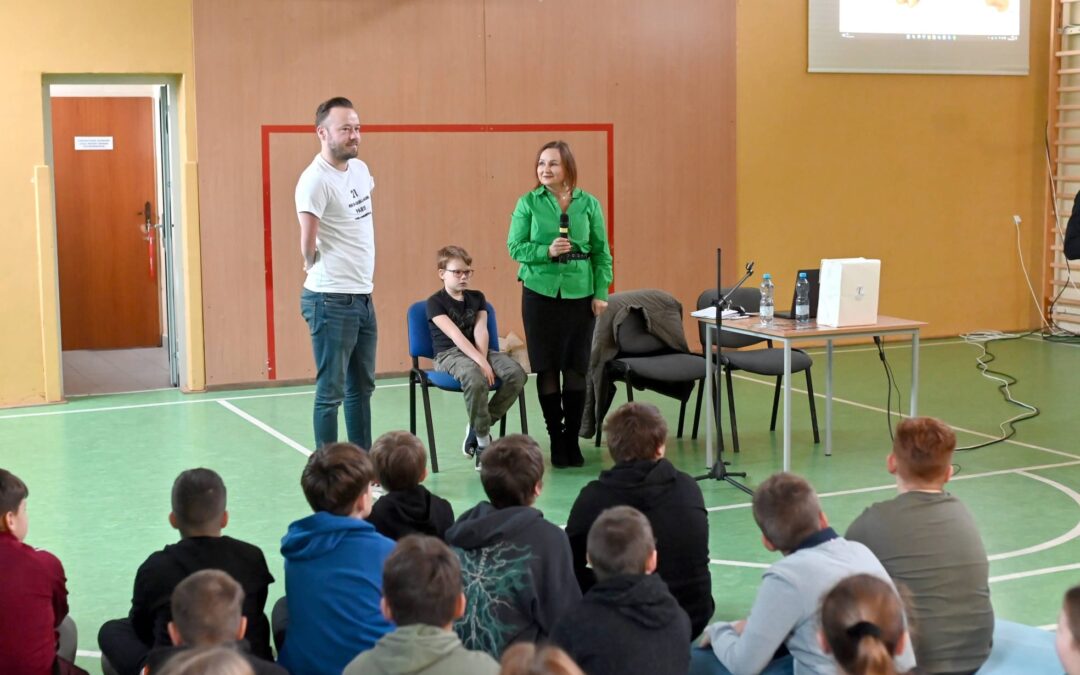 Spotkanie autorskie z Mariuszem Kędzierskim